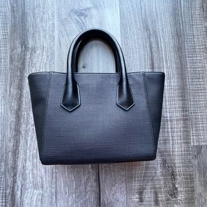 Dagne Dover | Signature Tote in Petite Size
